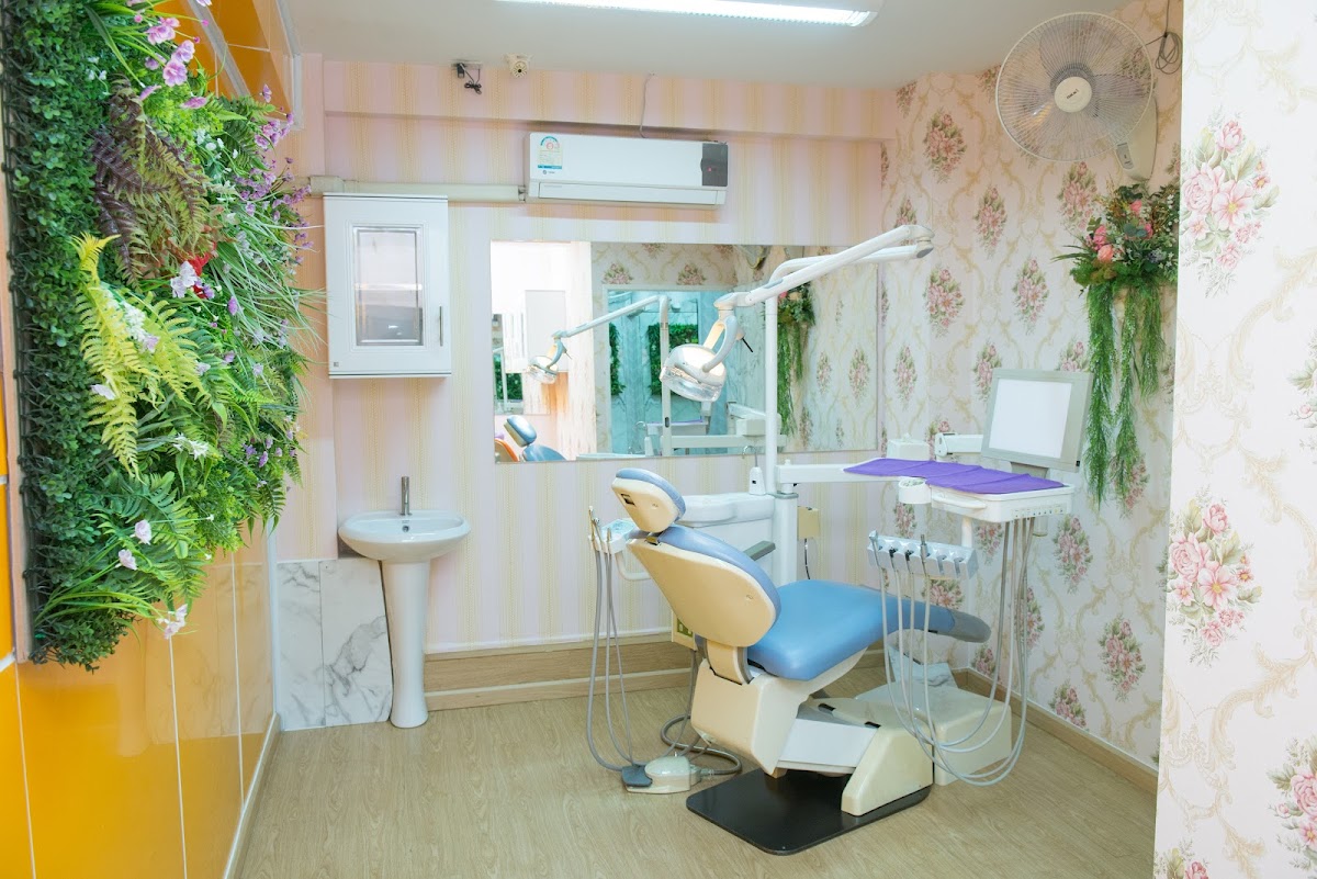 เปิดเบื้องหลัง: วันหนึ่งของทีม คลินิกทันตกรรม สุขุมวิทสกายเทรน